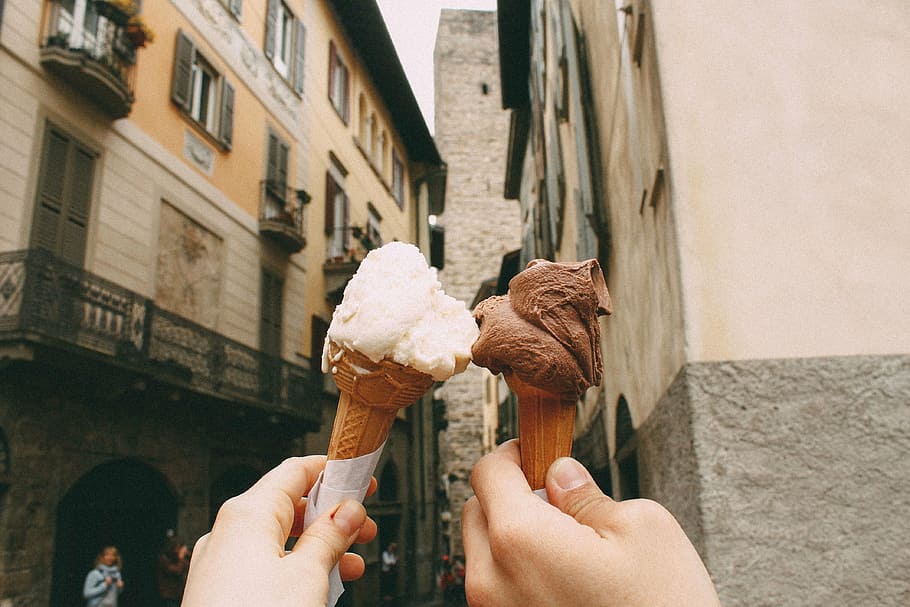 ice creams, architecture, building, infrastructure, hand, frozen HD wallpaper