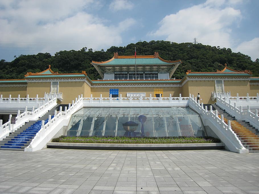 blue and brown temple during daytime, National Palace Museum, HD wallpaper