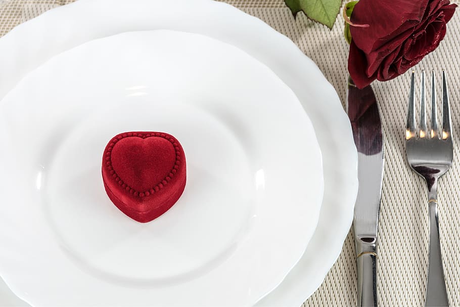 plate, restaurant, red, love, anniversary, beautiful, birthday, HD wallpaper