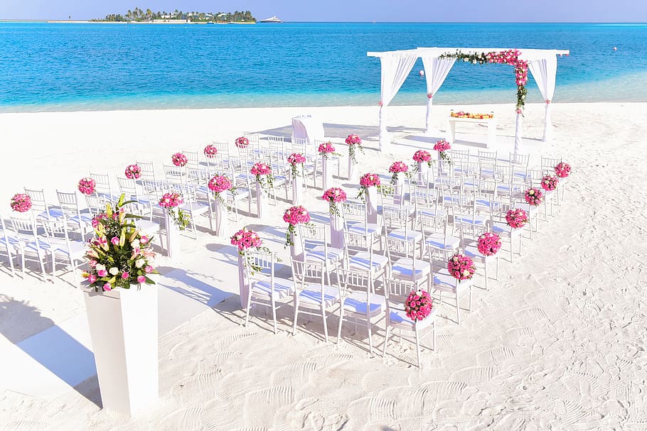 sea, sky, sunny, beach, beach wedding, chairs, decor, decorations, HD wallpaper