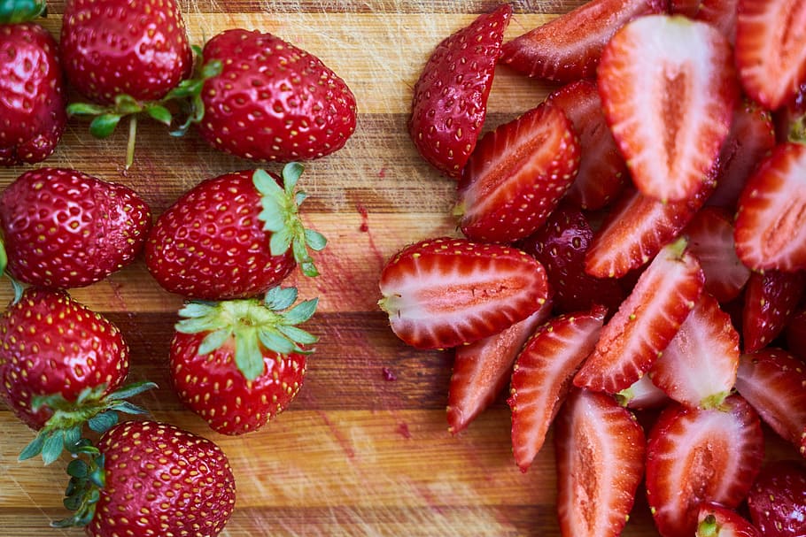 strawberry, red, fruit, macro, nature, beautiful, healthy, fresh HD wallpaper