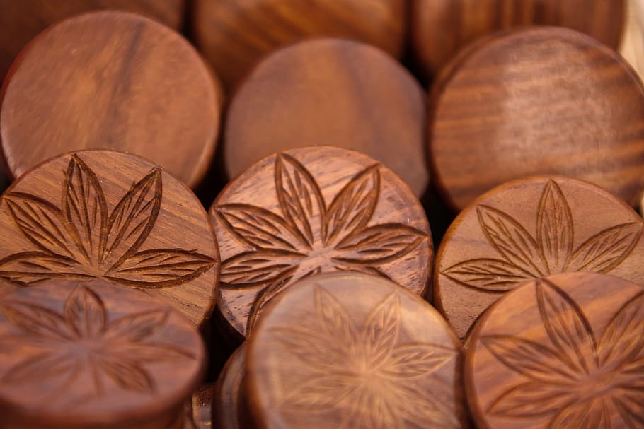 selective photography of round brown wooden lid lot, marijuana HD wallpaper