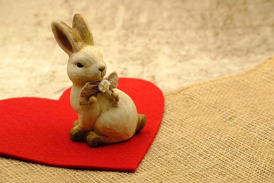easter, easter bunny, easter celebration, love, heart, affection HD wallpaper