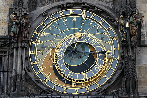 close up photography of black and blue analog clock, history HD wallpaper