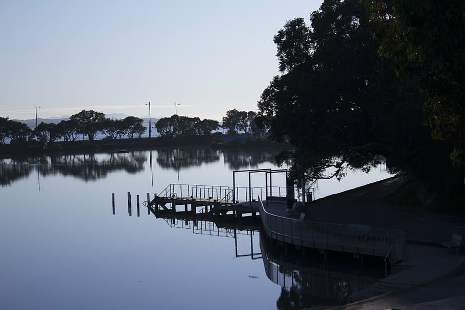 jetty, water, silhouette, reflection, trees, eveninh, water reflection HD wallpaper