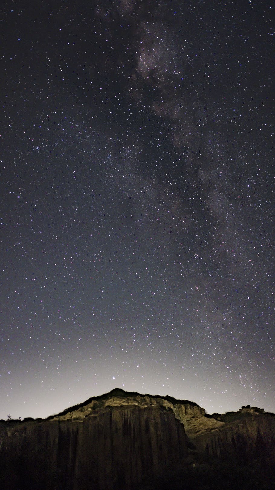 milky way, stars above rocky mountain during nighttime, sky, purple HD wallpaper