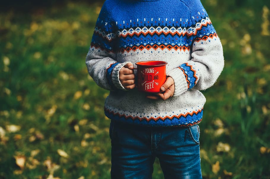 cup, grass, hands, kid, knitwear, macro, mug, sweater, one person HD wallpaper