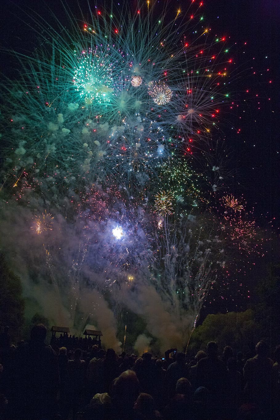 fireworks, 14 juillet, illuminated, night, event, arts culture and entertainment HD wallpaper