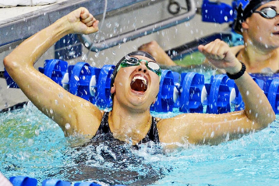 Hd Wallpaper Person Wearing Swimming Goggles On Pool Gold Medal Images, Photos, Reviews