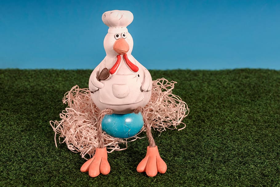 white chicken figure on green grass, easter easter egg, chicken cooking HD wallpaper