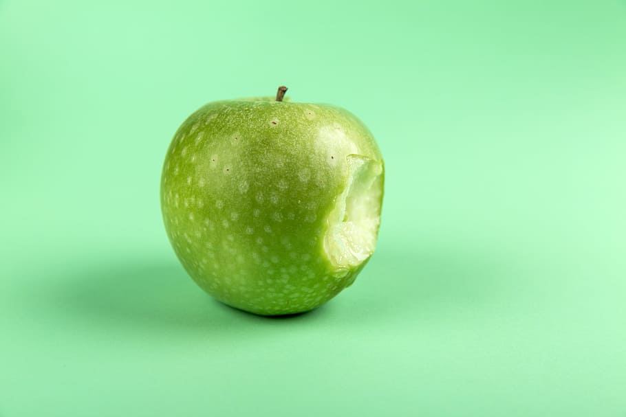 Green apples 1080P, 2K, 4K, 5K HD wallpapers free download.