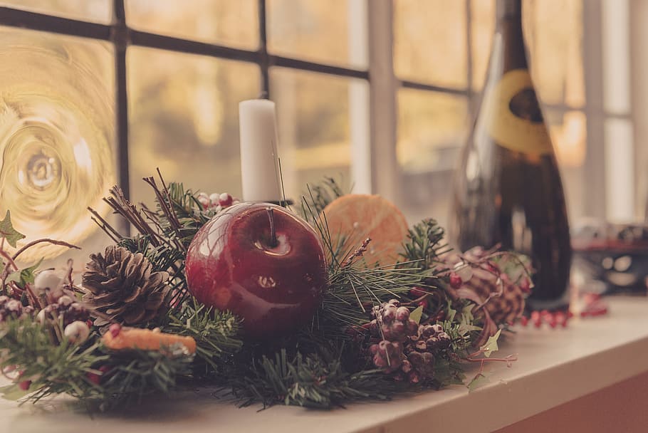 flower, apple, fruit, window, display, pinecone, decor, christmas HD wallpaper