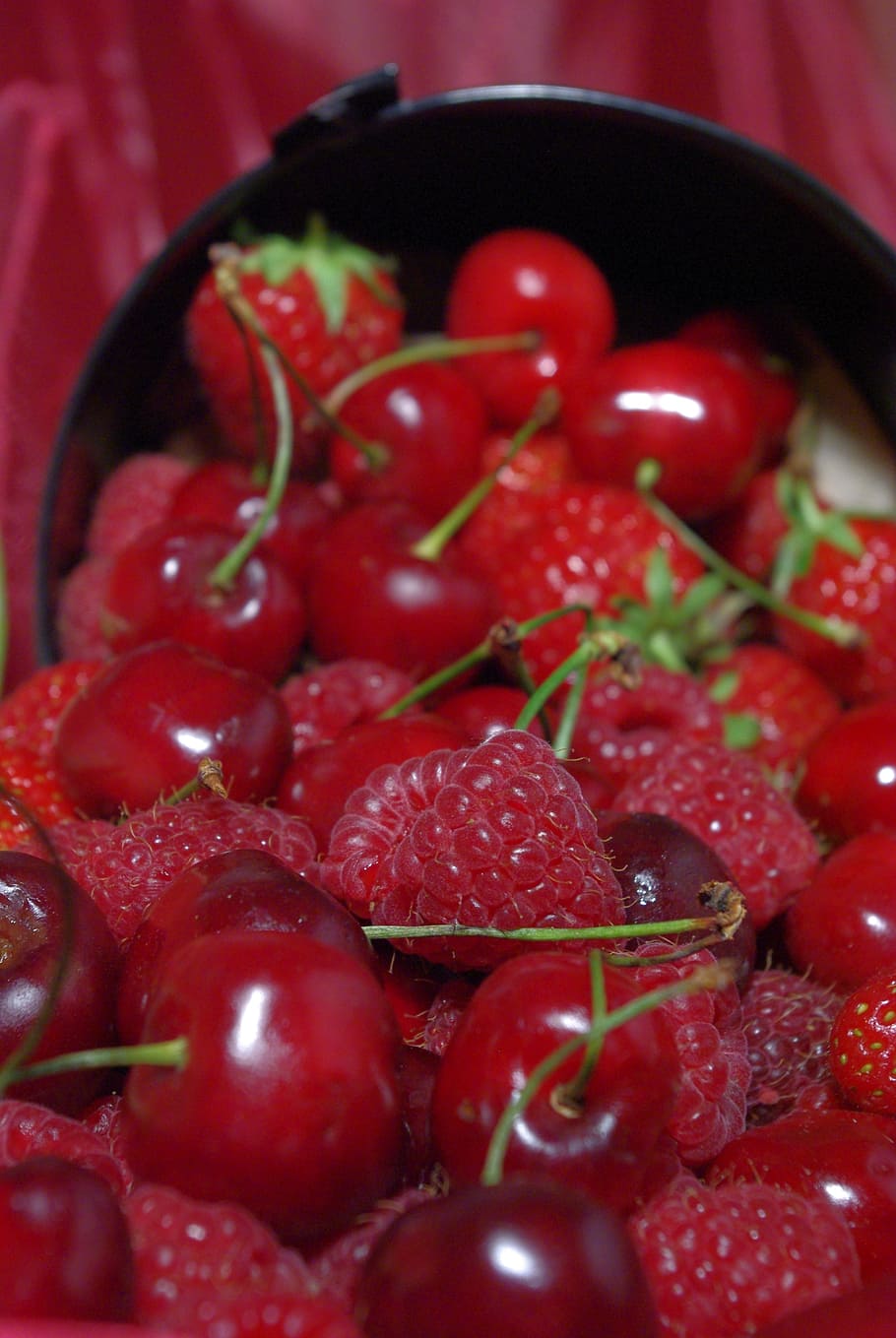 red, raspberry, nature, cherries, flavor, garden, collection HD wallpaper