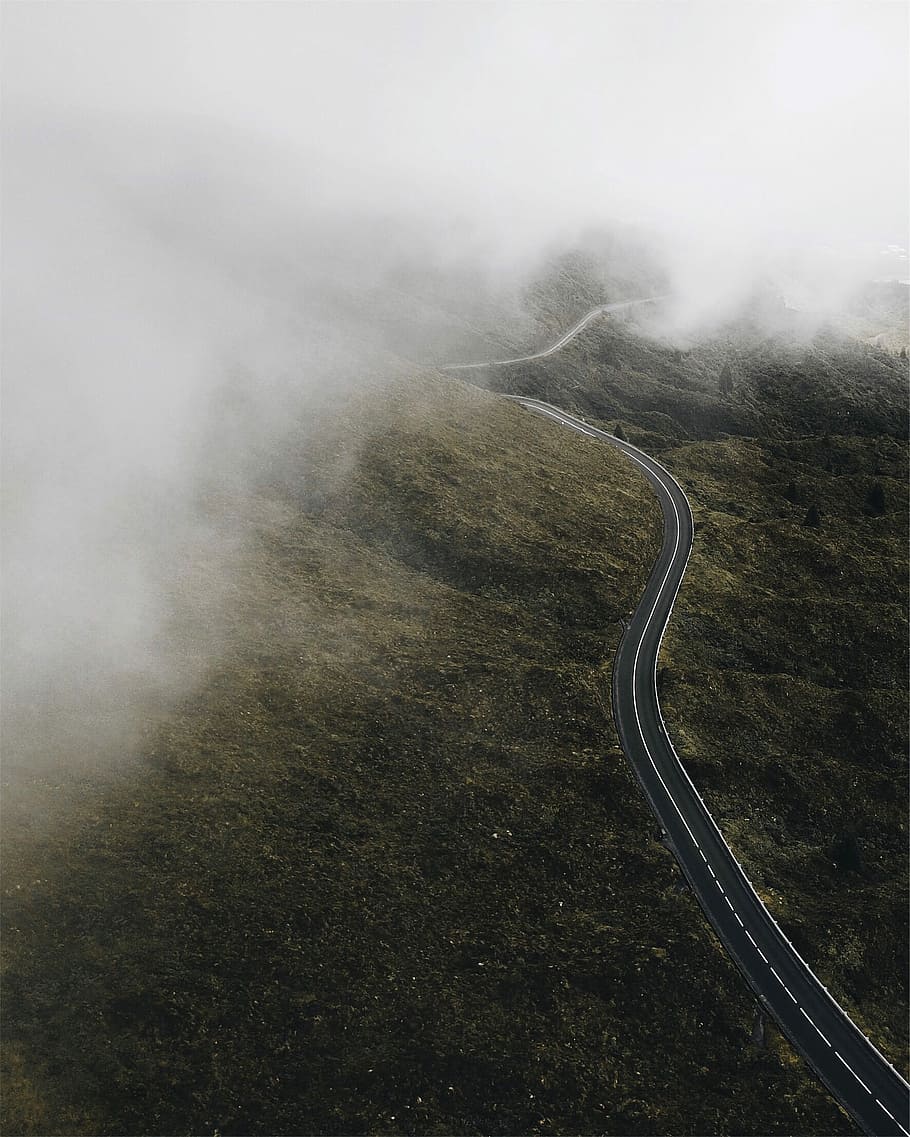 aerial view of road, aerial photo of empty winding road, mist HD wallpaper