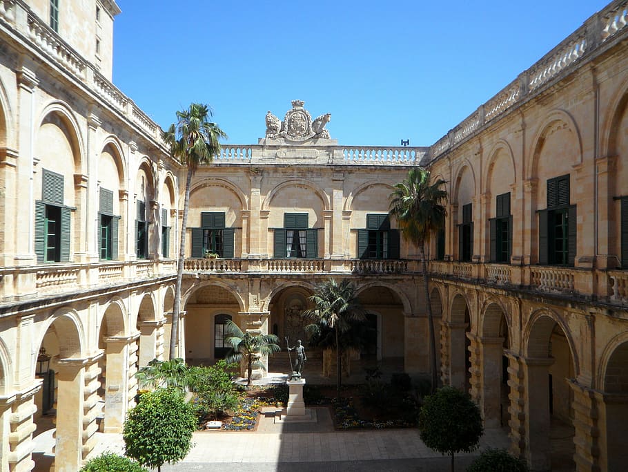 building during daytime, grand master's palace, courtyard, architecture