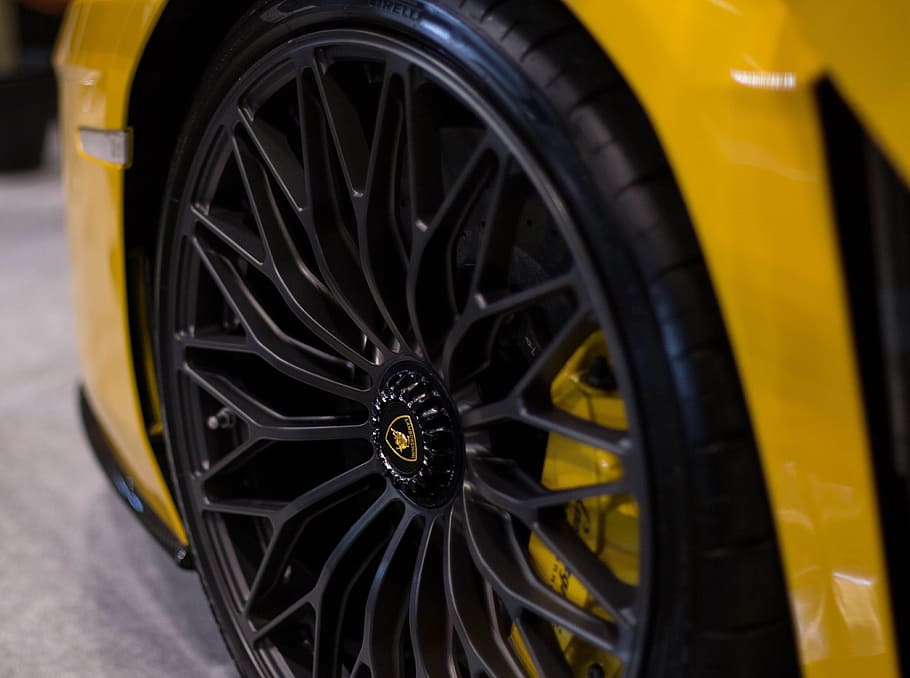 close-up photography of yellow Lamborghin sports car, lamborghini, HD wallpaper