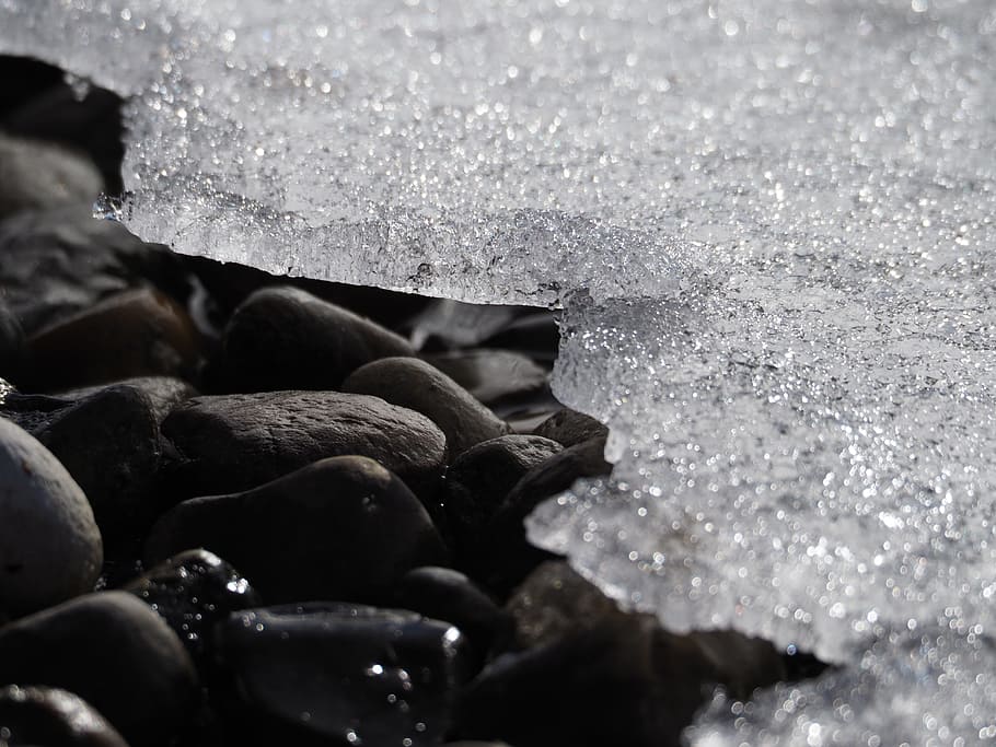 ice, cold, frost, winter, sparkle, frozen, stone, close-up HD wallpaper