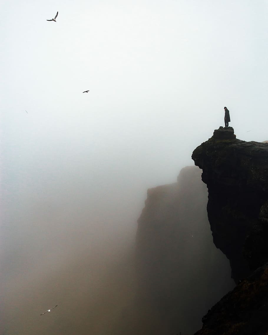 person standing on cliff edge, rock, fog, cloud, figure, solid HD wallpaper