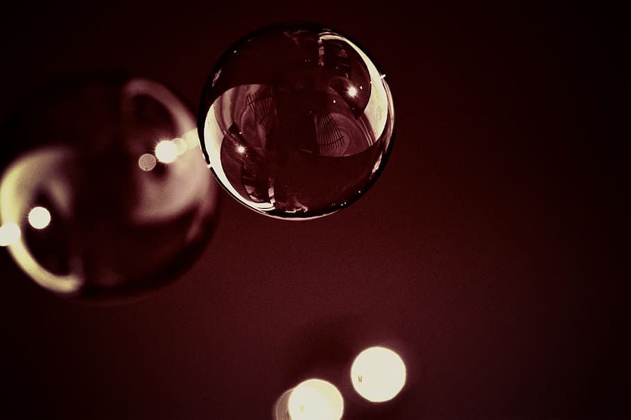 close-up photo of water drop, soap bubbles, colorful, balls HD wallpaper