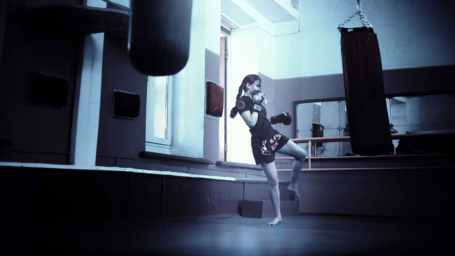 Kickboxing Women in Gym, athlete, female, photos, public domain