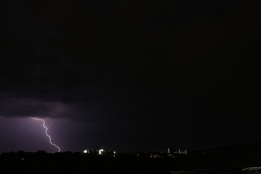 flash, win, night, dark, darkness, light, mystical, threatening HD wallpaper