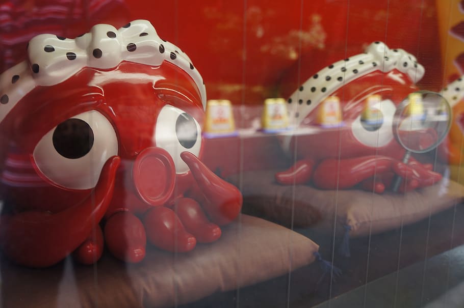 japan, octopus, red, representation, close-up, no people, indoors HD wallpaper