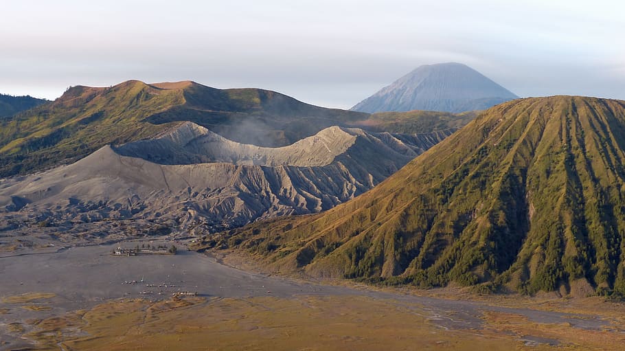 green and gray mountains under cloudy day sky, indonesia, java HD wallpaper