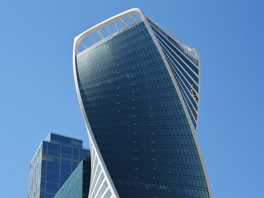 white and blue spiral building, towers, skyscraper, office building, HD wallpaper