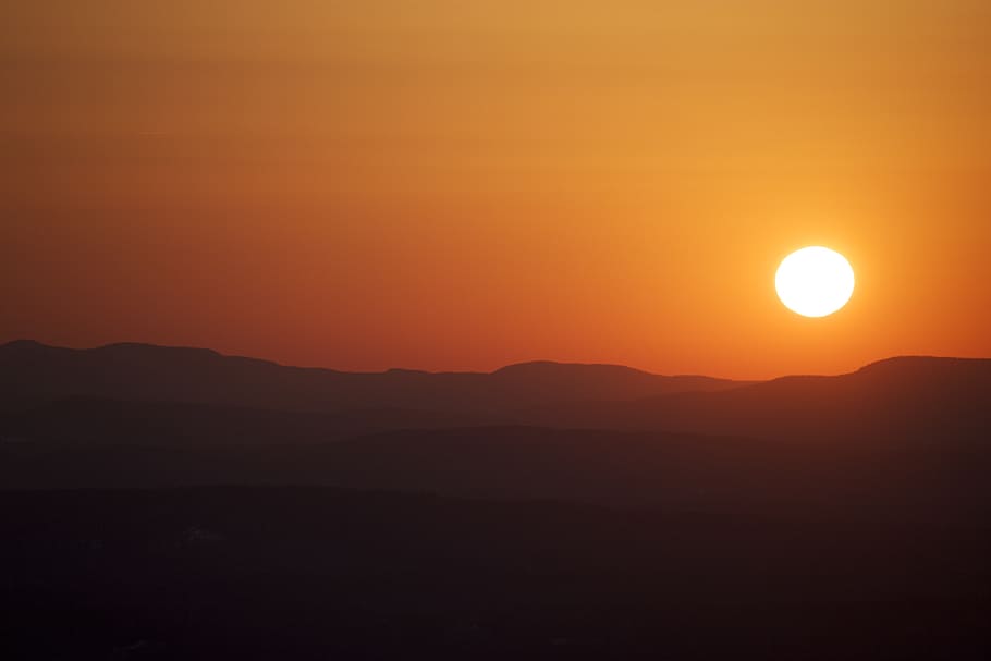 sunset, orange, glow, yellow, red, sunlight, color, scene, backlight HD wallpaper