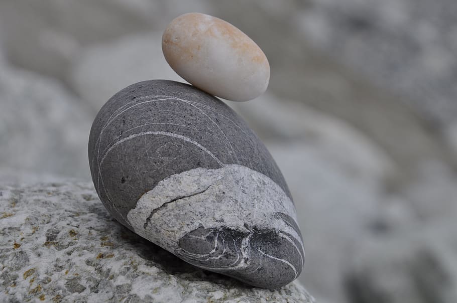 stone, balance, sassi, beach, close-up, focus on foreground, HD wallpaper