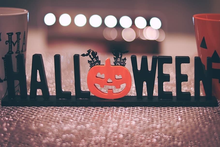 selective focus of black and red Halloween freestanding letters HD wallpaper