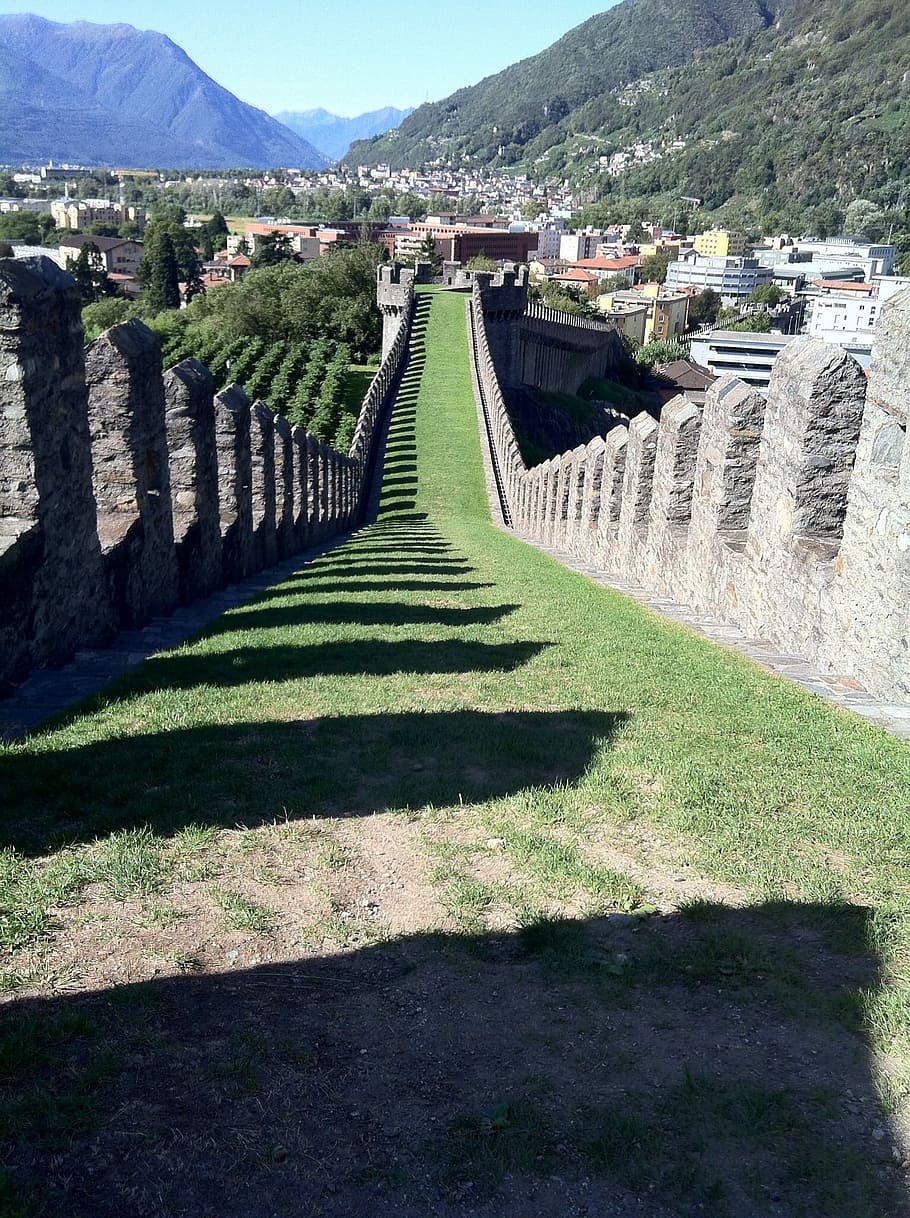 Castelgrande, Bellinzona, Switzerland, castle, fortress, battlements, HD wallpaper