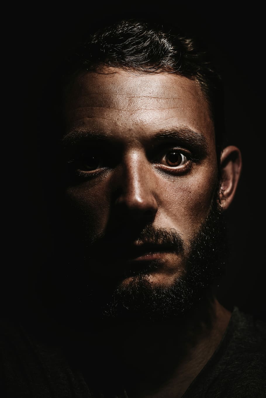 photography of man face in dimmed room, man taking selfie, portrait HD wallpaper