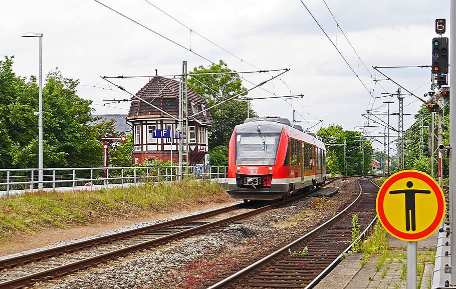 rendsburg, historical positioner, modern train, historic preservation, HD wallpaper