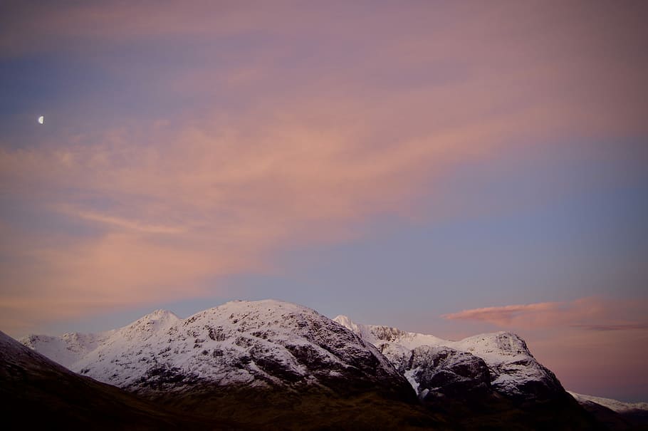 Pink skied Scotland, glacier mountain under cloudy sky, clouds HD wallpaper