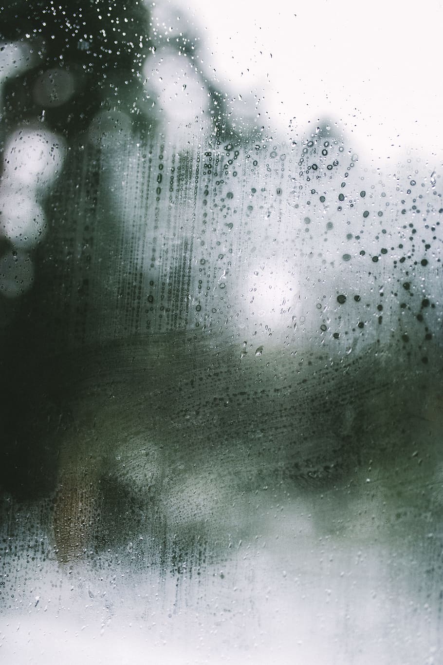 close-up photography of glass with evaporated water particles HD wallpaper