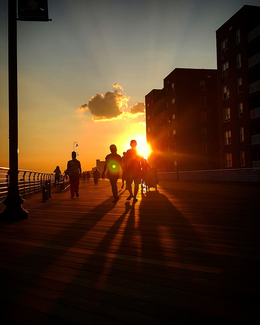 sunset, dusk, dawn, evening, light, beach, summer, shadow, sky HD wallpaper