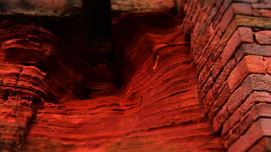 Red Rock, red bricks, old, historical, european, architectural HD wallpaper