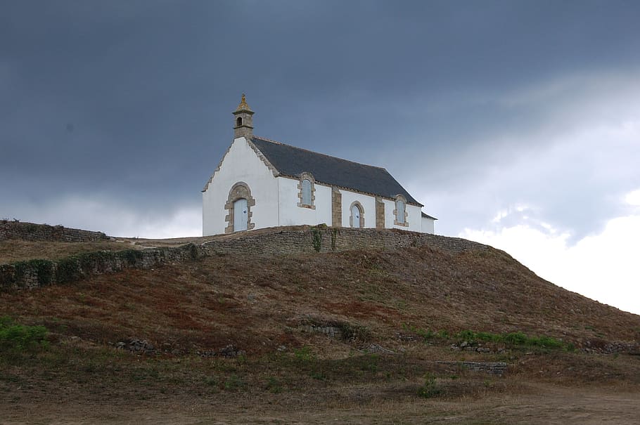 white chapel during daytime, mountain, clouds, church, religion HD wallpaper