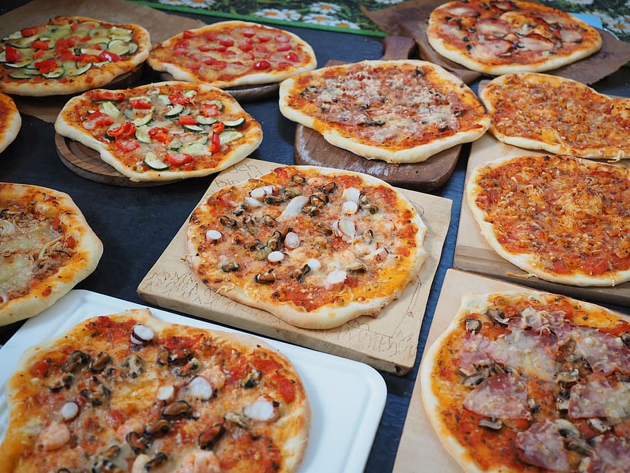 baked pizzas on boards at daytime, nutrition, eat, food, delicious HD wallpaper
