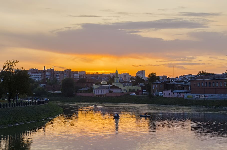 sunset, river, beach, city, orange, boats, sunset sky, landscape HD wallpaper