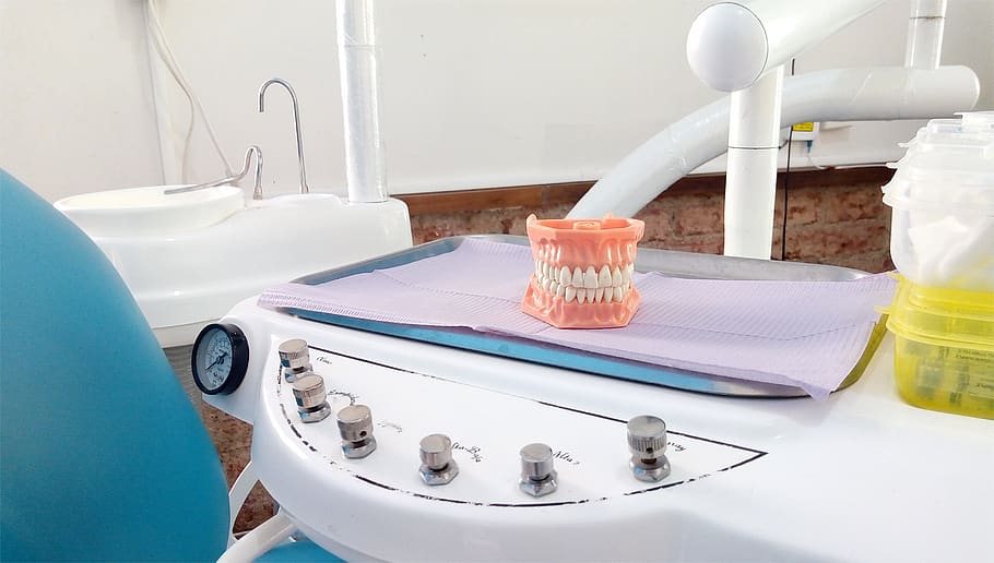 tooth-office-dentist-prosthesis-white-work.jpg