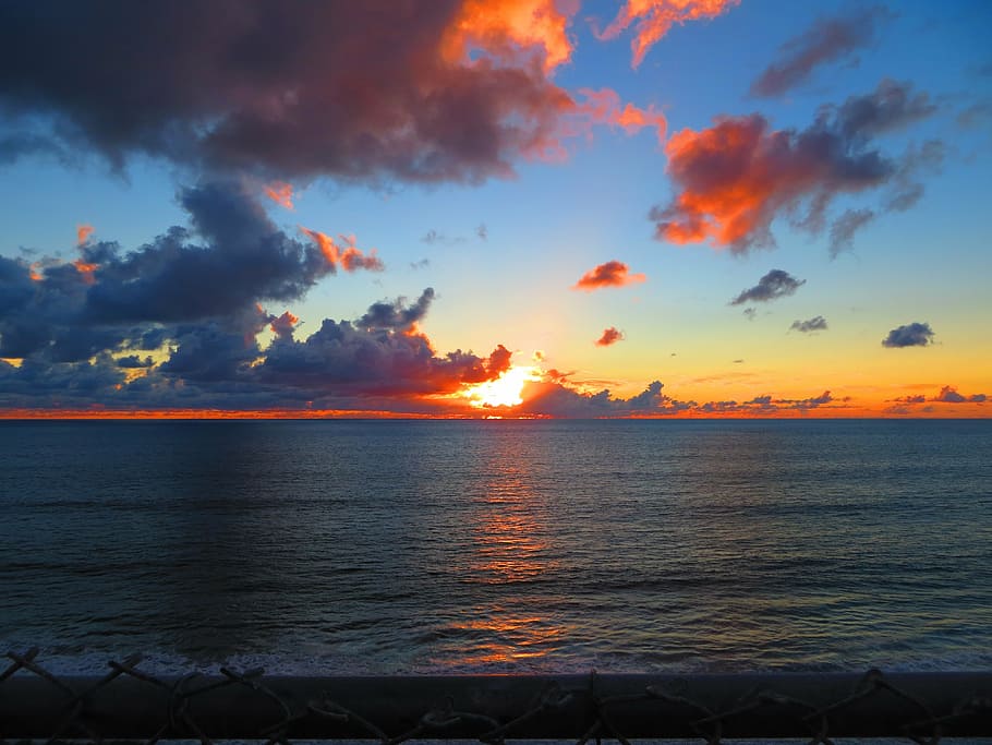 nature photography of ocean at golden hour, sunset, sunrise HD wallpaper