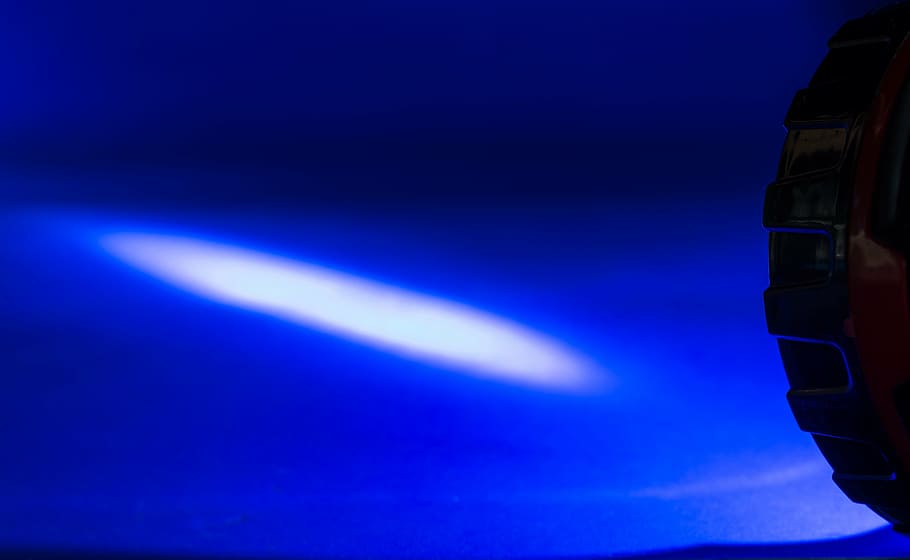 light cone, glow, flashlight, blue, no people, motion, close-up HD wallpaper