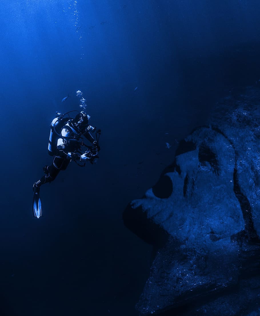 submerged, exploration, ocean, waters, sea, depth, diver, statue HD wallpaper