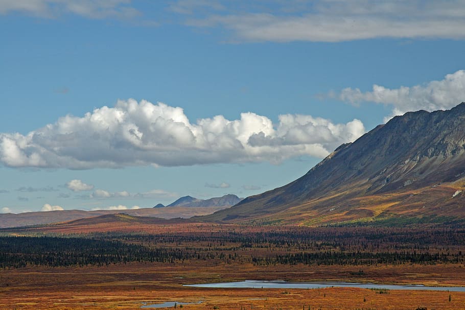 landscape photography of mountain under cloudy sky, Alaska HD wallpaper