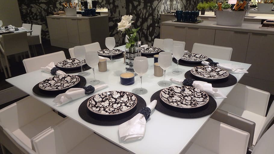 desk tidy, dining table, dinner, dishes, cutlery, bowls, indoors HD wallpaper
