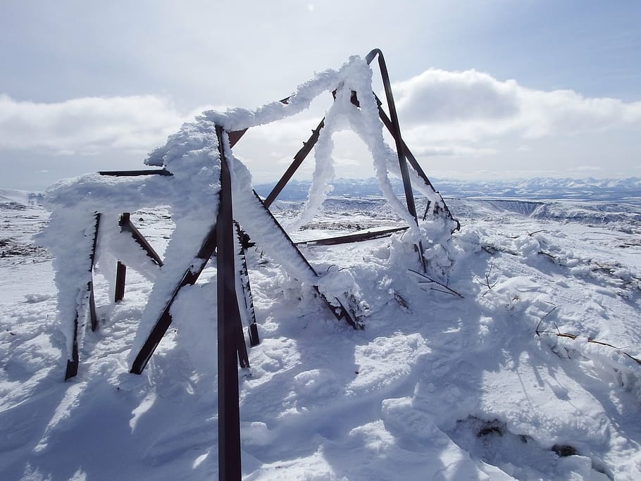 mountains, ridge, winter, snow, frost, cold, snowdrifts, snowflakes HD wallpaper