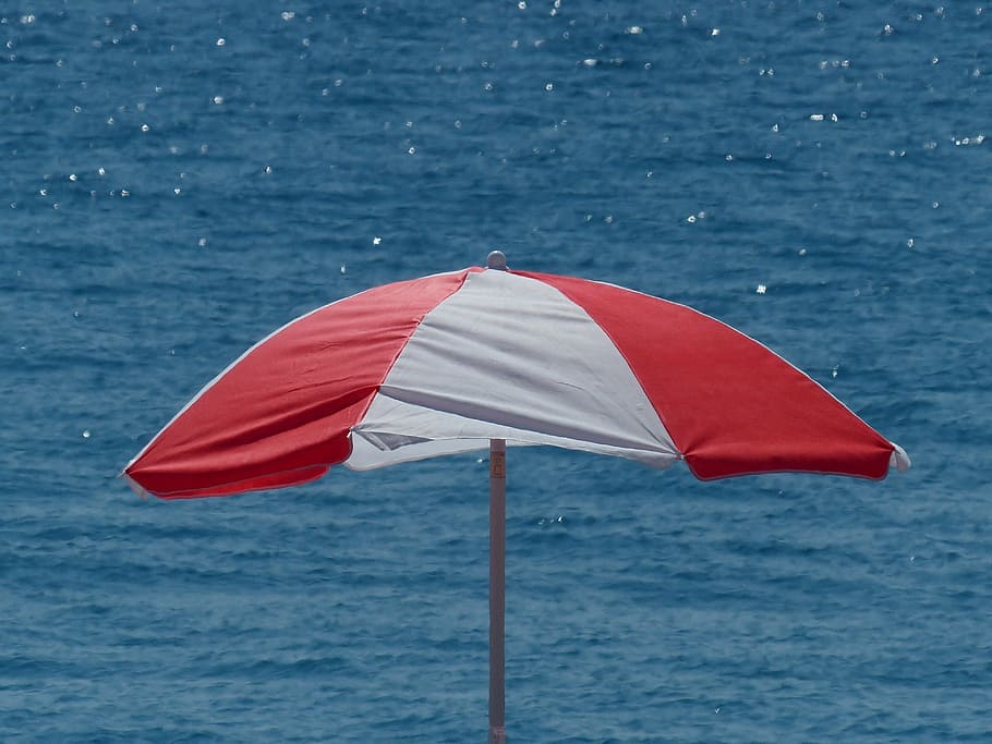 parasol, screen, shade tree, beach, sea, water, ocean, red HD wallpaper
