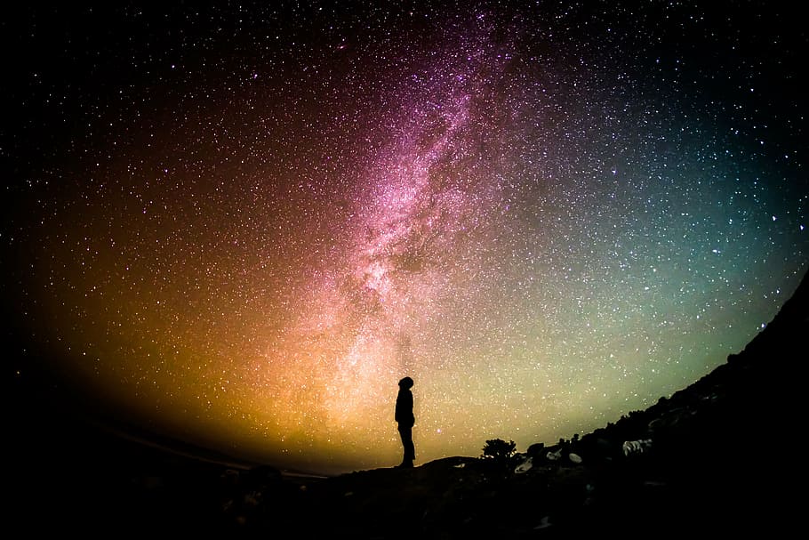 person standing under stars, aurora, boralis, photo, galaxy, space, HD wallpaper